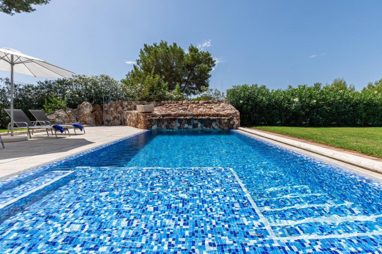 Yourhouse Romani Villa Muro Bagian luar foto